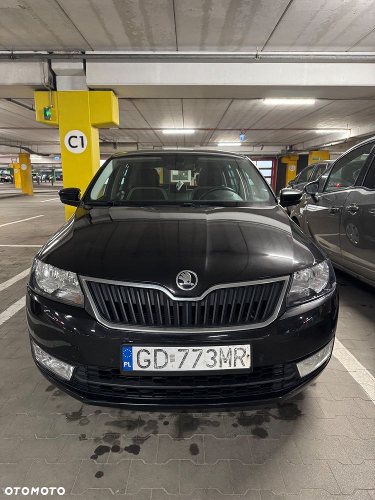 Skoda RAPID Spb 1.2 TSI Style - 2