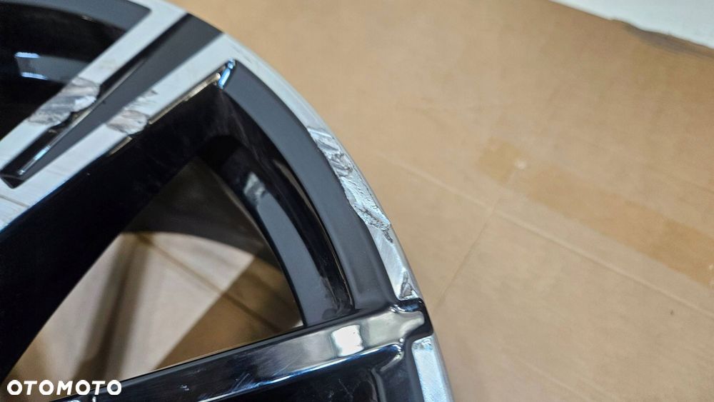 felga aluminiowa bmw g20 m-pakiet 10x20" et46 5a324e7 - 3