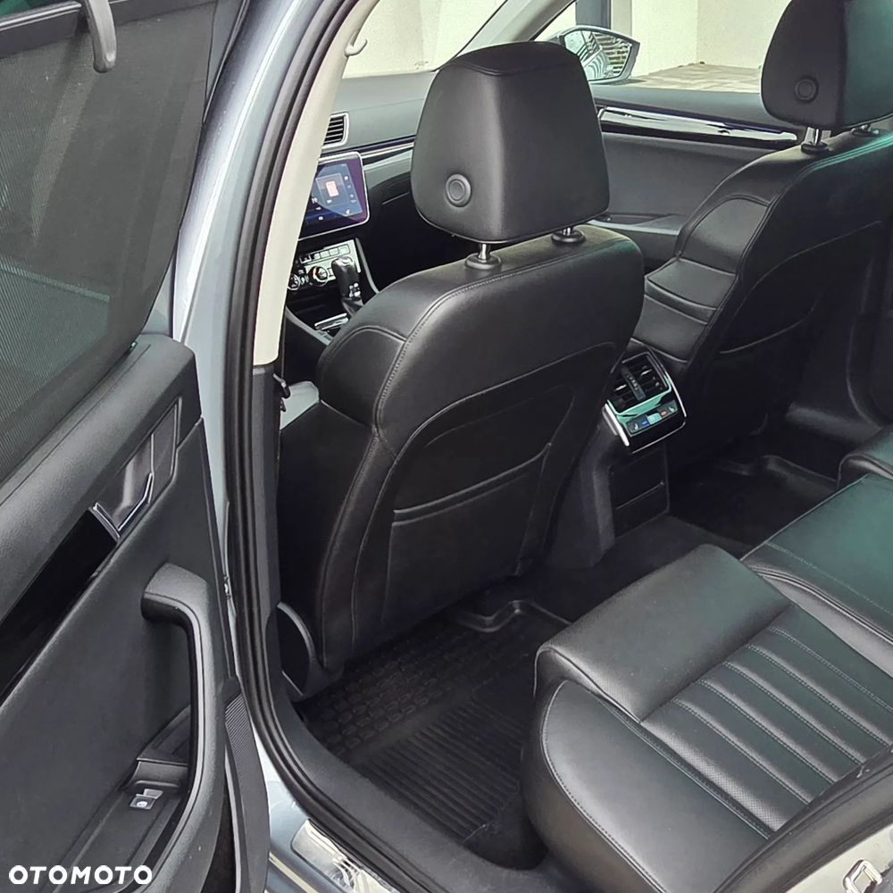 Skoda Superb 2.0 TDI 4x4 L&K DSG - 15