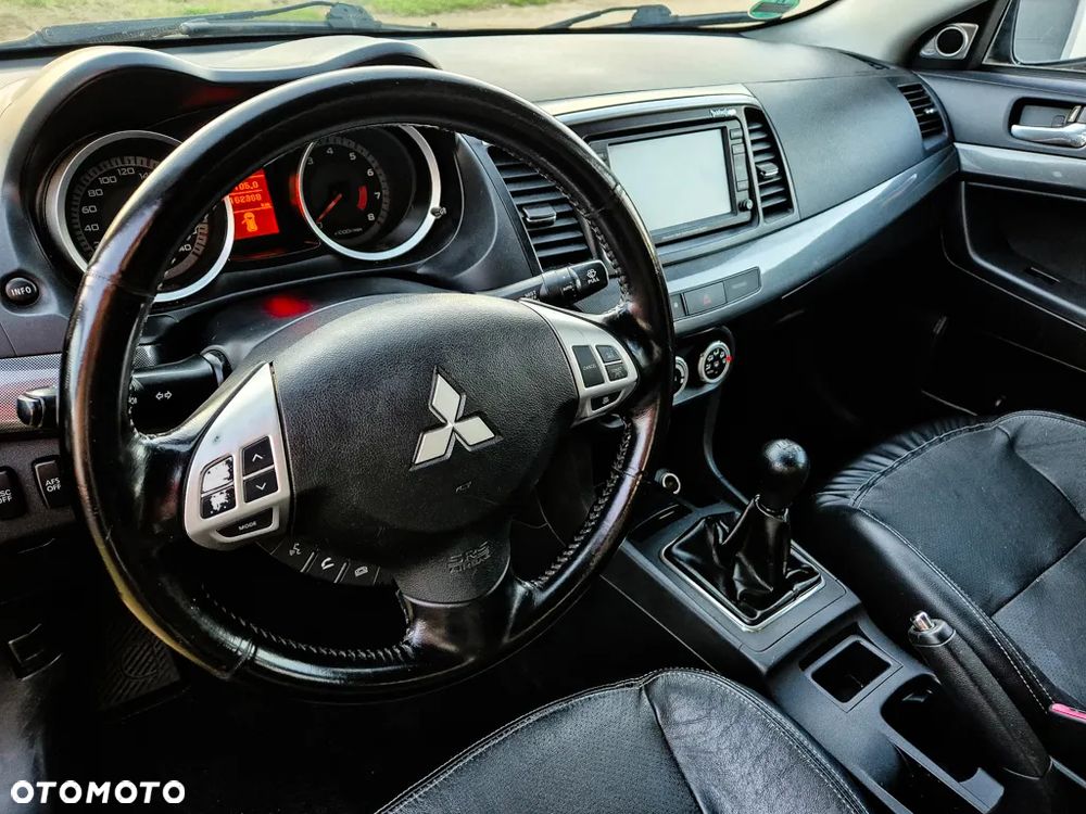 Mitsubishi Lancer 1.8 Instyle NAVI - 16