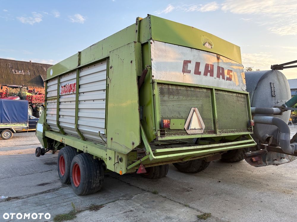 Claas Sprint 330S - 3