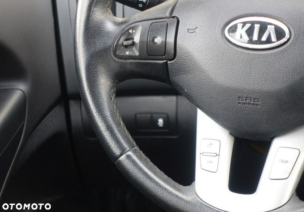 Kia Ceed - 21
