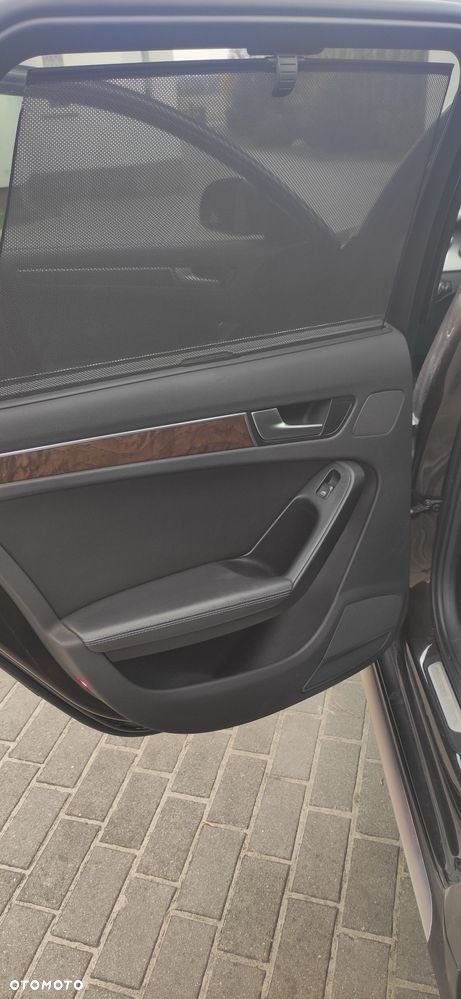 Audi A4 Allroad - 11
