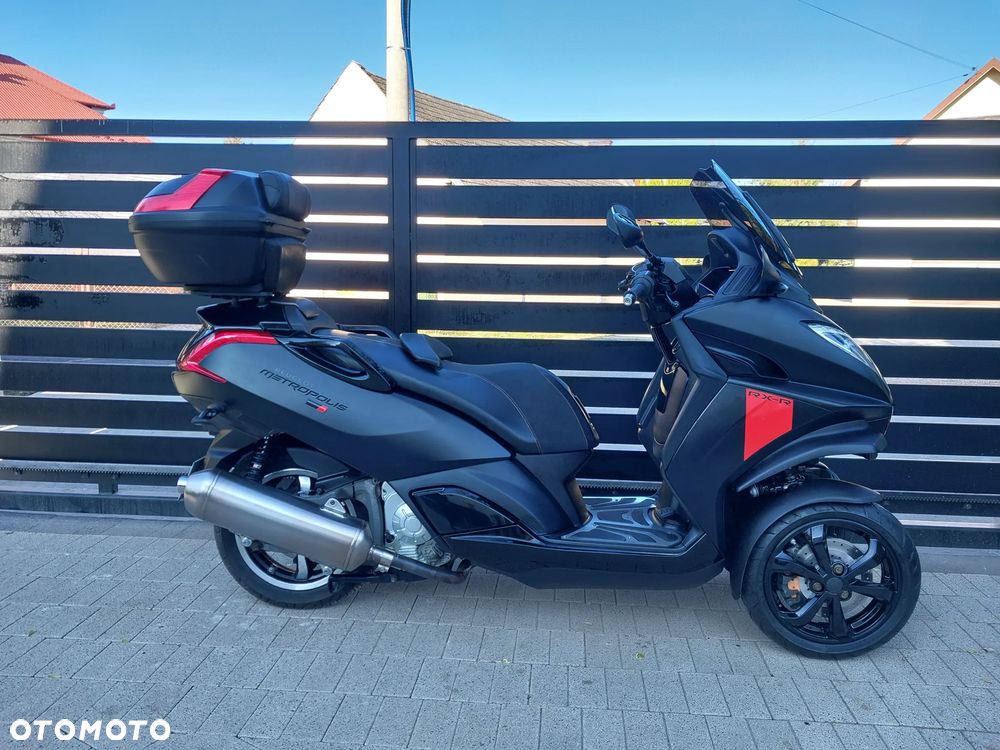 Peugeot Metropolis - 1