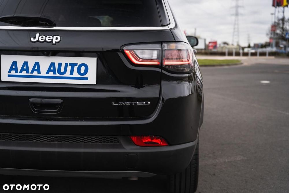 Jeep Compass - 14