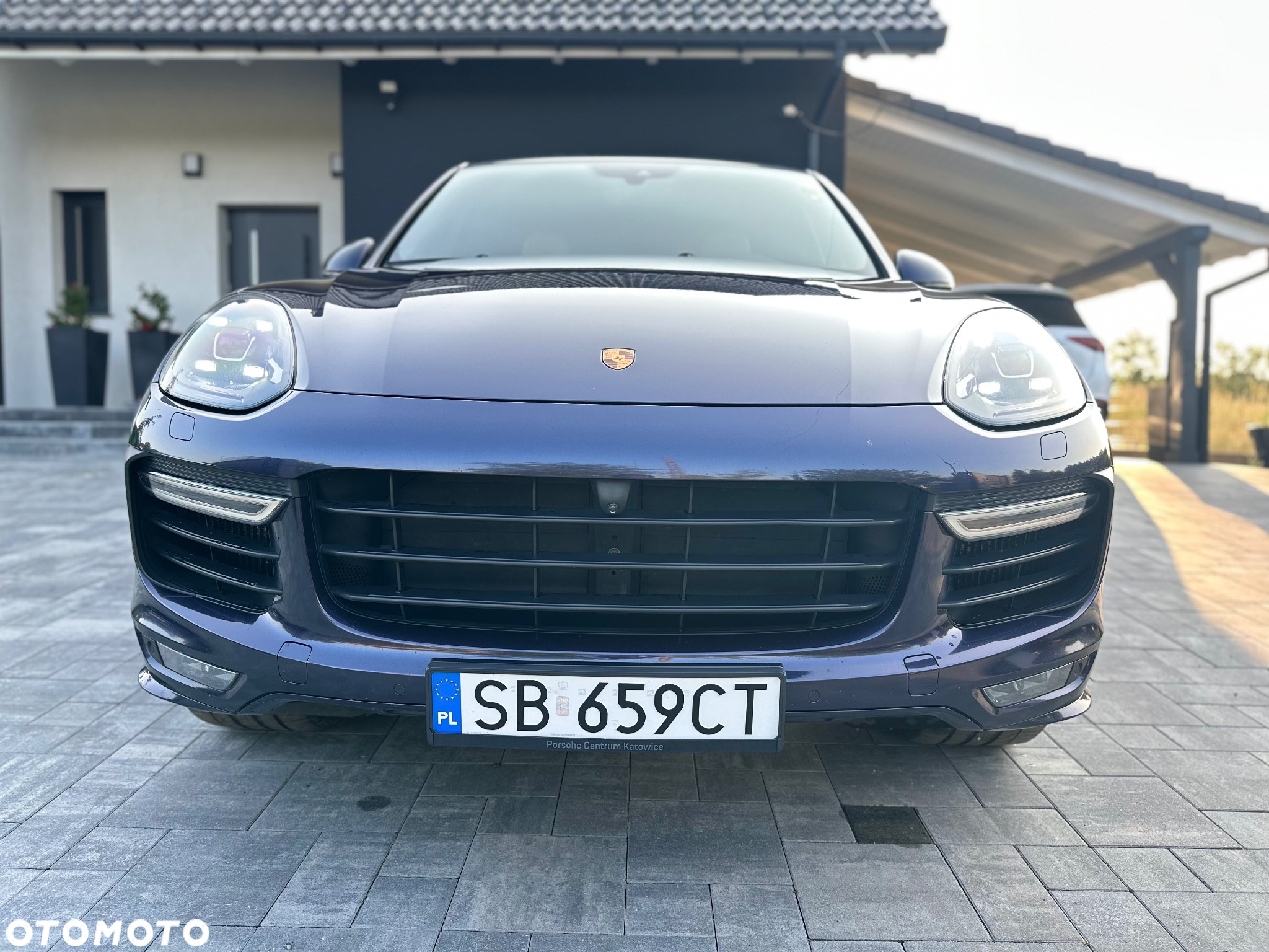 Porsche Cayenne Turbo - 13