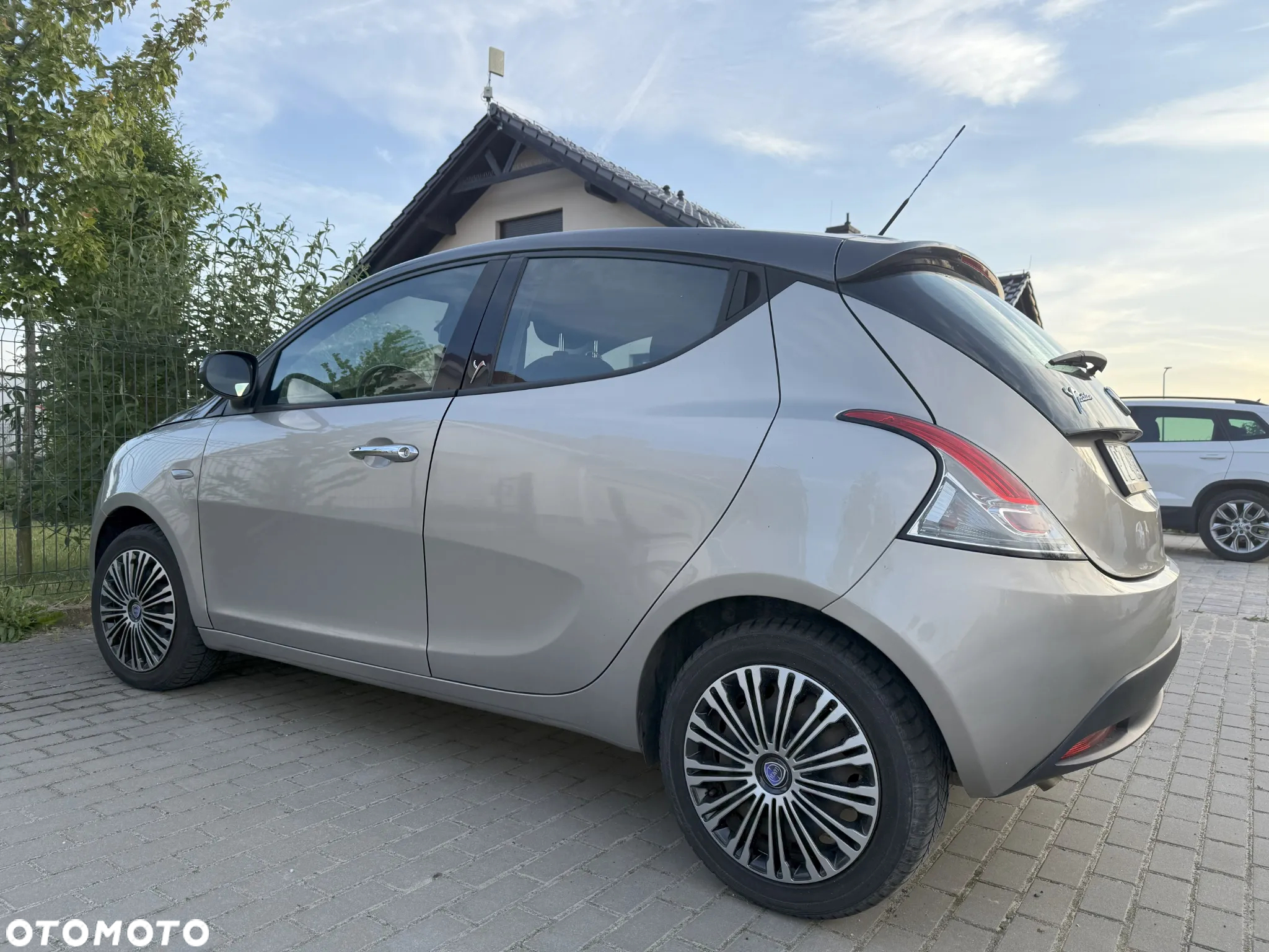 Lancia Ypsilon 1.2 8V Gold S&S - 2