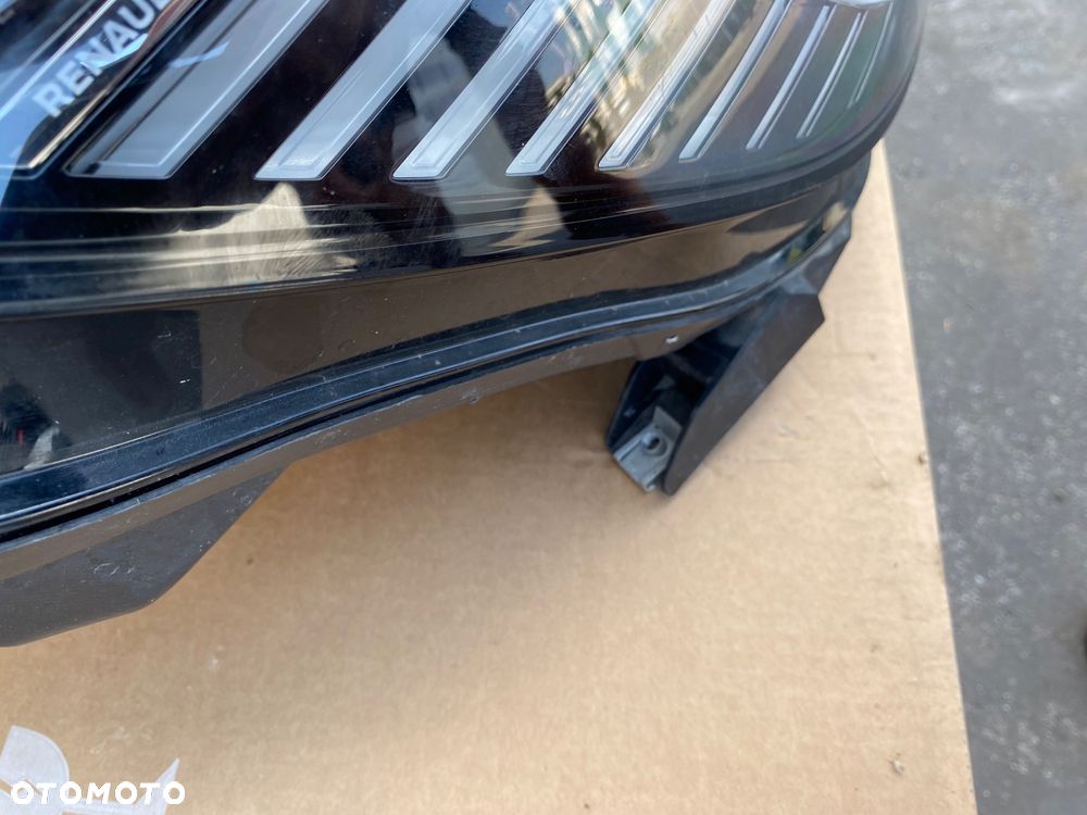 RENAULT CAPTUR 2 II  2022r 2 sztuki Kompletna LAMPA PRZEDNIA PRAWA LEW REFLEKTOR PRAWY lewy PRZÓD FULL LED  LEDOWY  EUROPA FULLLED lampy przednie reflektory 260104900R 260601693R Wwa - 10