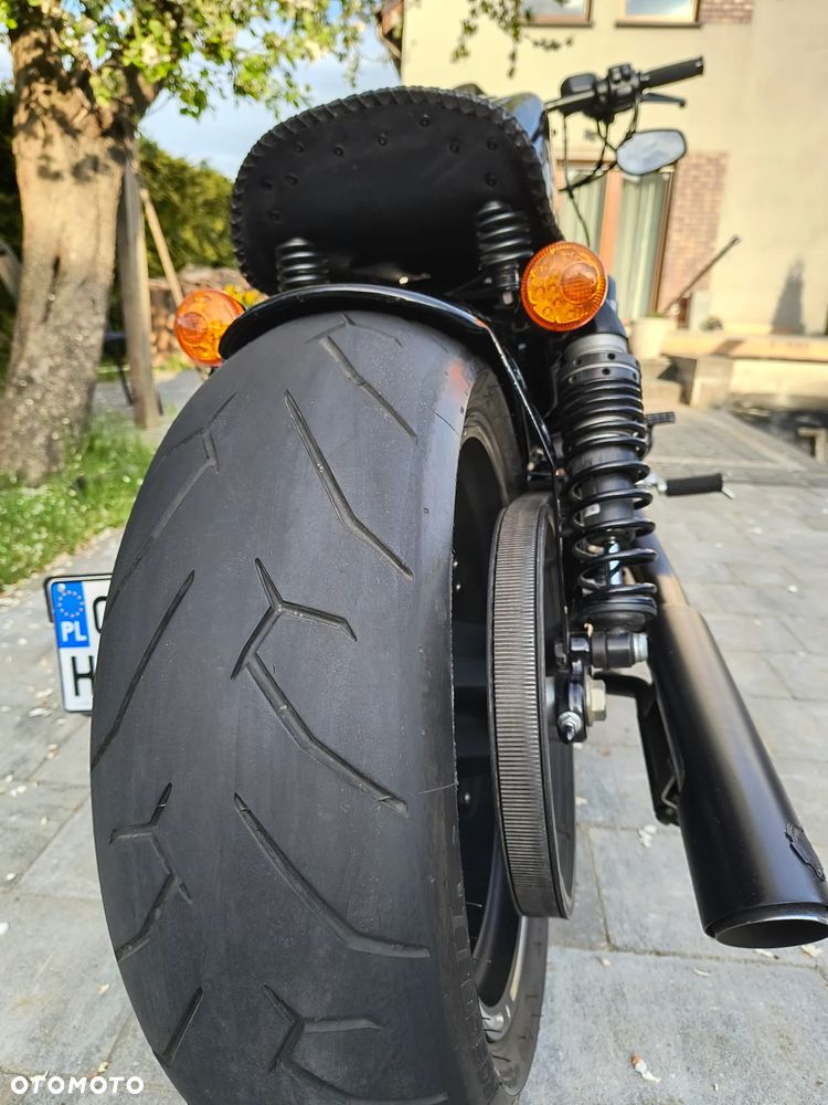 Harley-Davidson Sportster Forty-Eight - 23