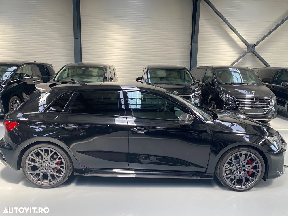 Audi RS3 Sportback TFSI quattro S tronic - 2