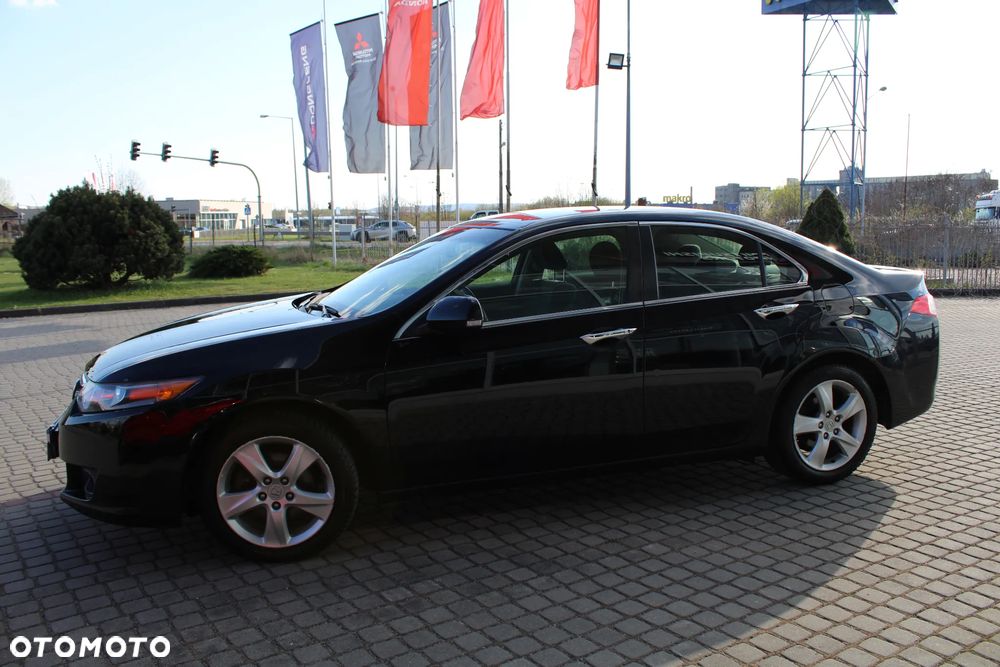 Honda Accord 2.0 Elegance Nav - 9