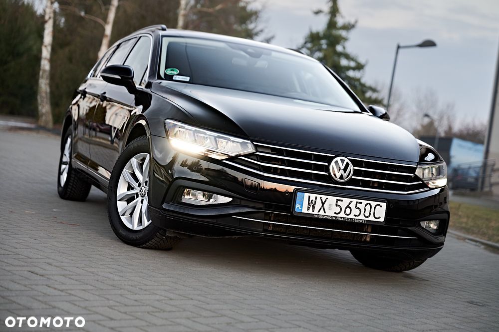 Volkswagen Passat 2.0 TDI EVO Business DSG - 1