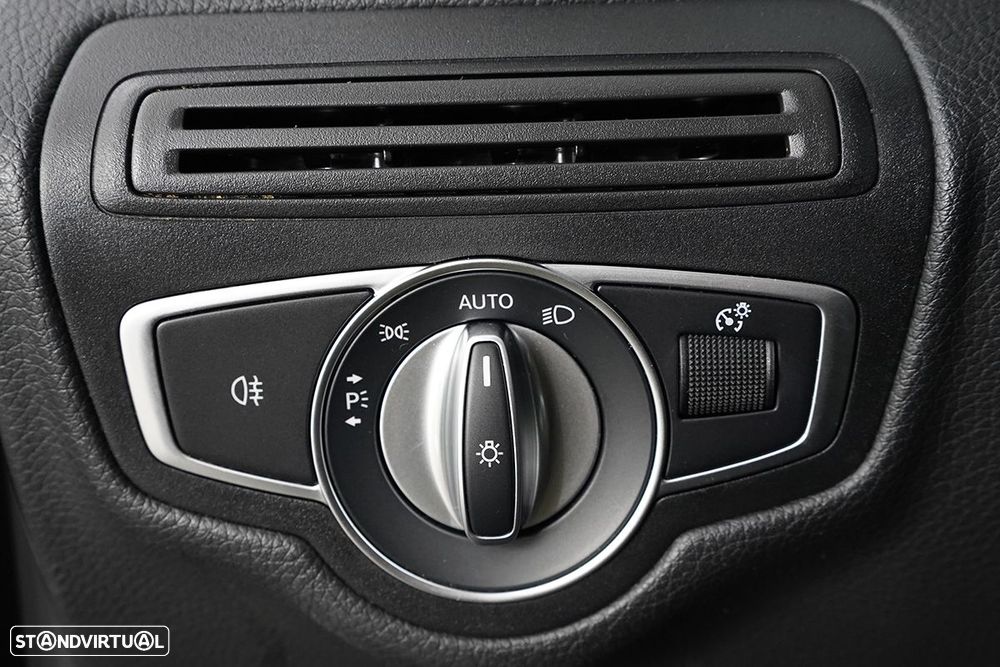 Mercedes-Benz GLC 220 d 4Matic - 23