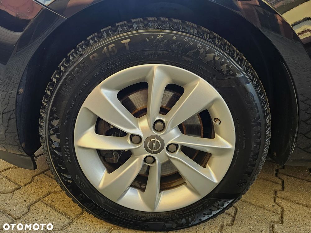 Opel Corsa 1.4 16V Active - 14