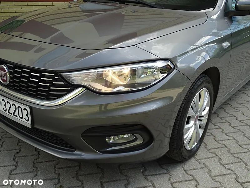 Fiat Tipo 1.4 T-Jet 16v Lounge EU6d - 21