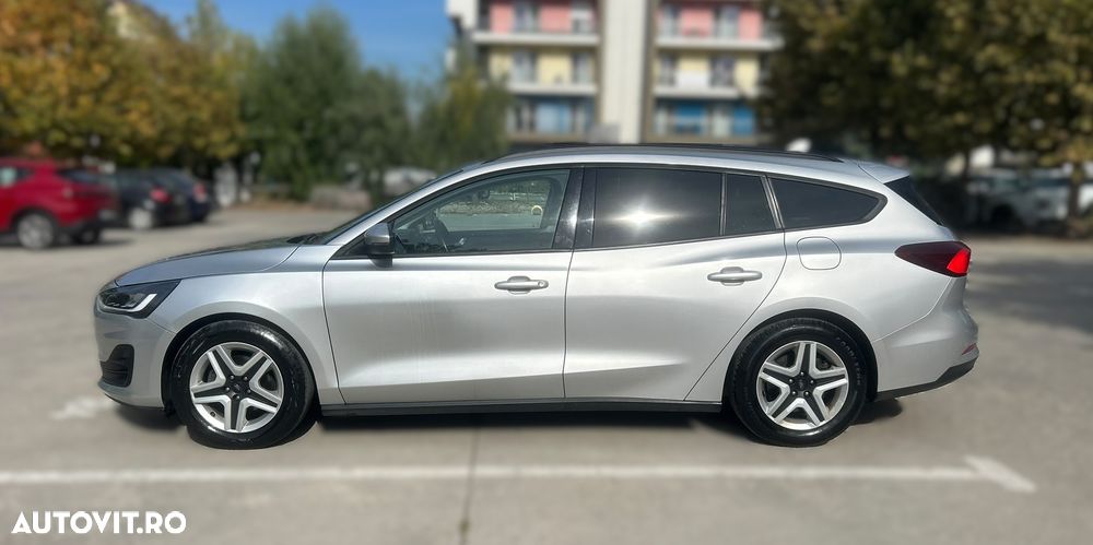 Ford Focus 1.0 EcoBoost Trend Edition - 8