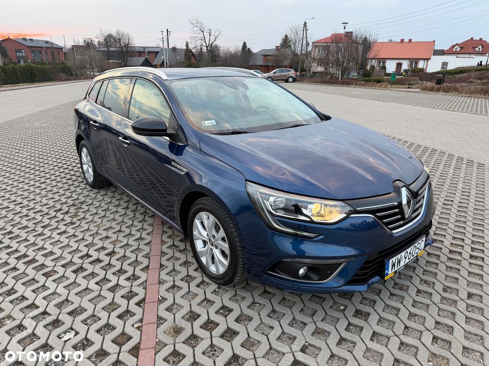 Renault Megane 1.5 Blue dCi Intens - 13