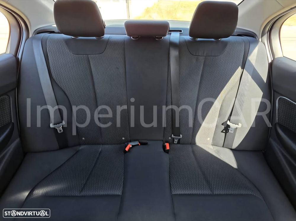 BMW 318 d - 24