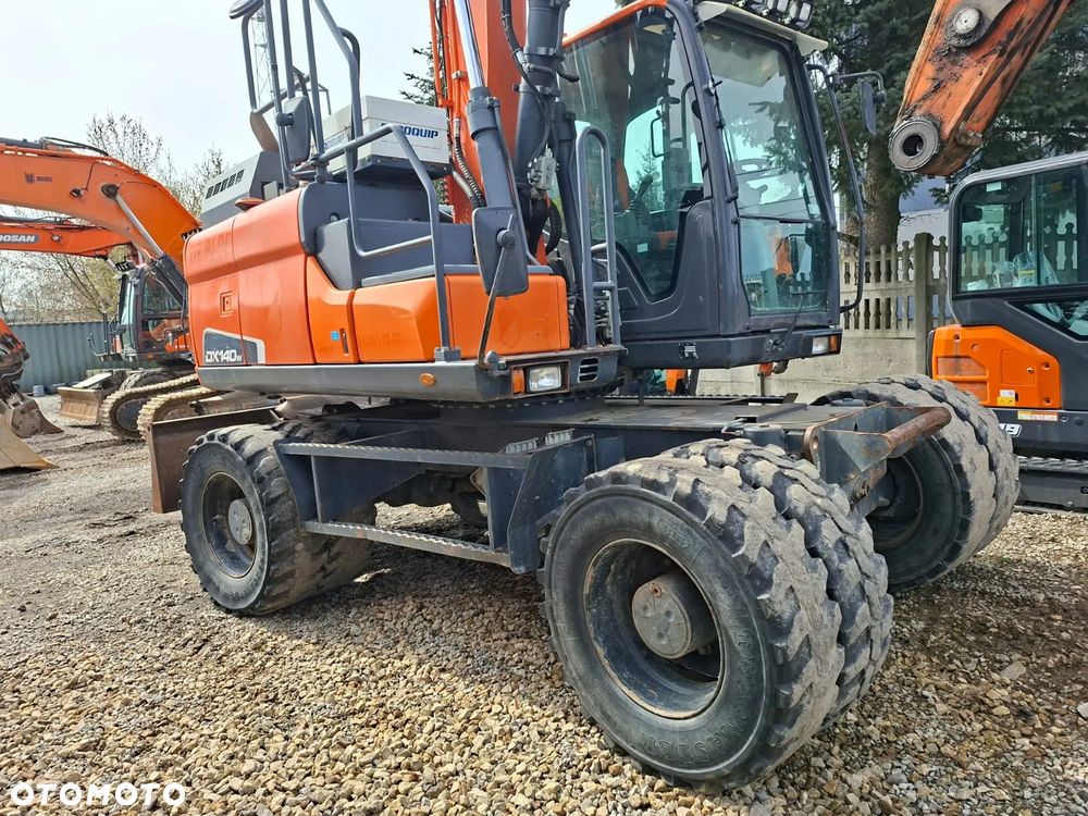 Doosan DX140W-5 - 9