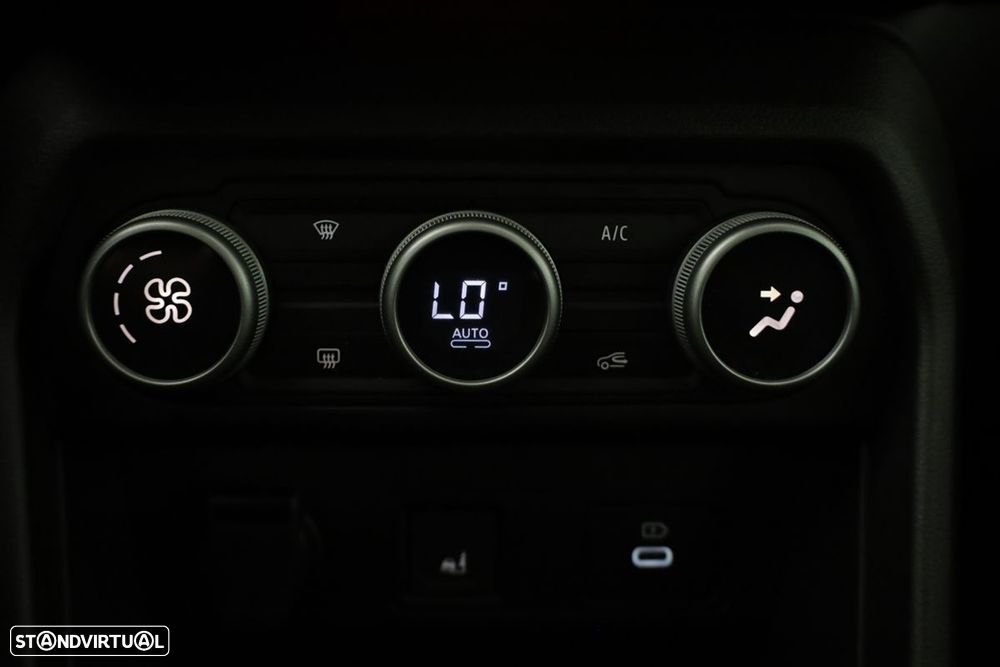 Dacia Sandero - 13