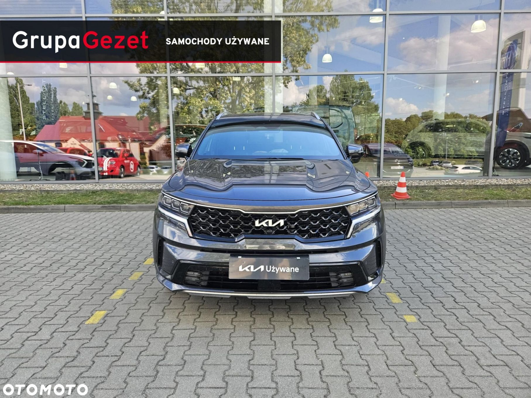 Kia Sorento - 2