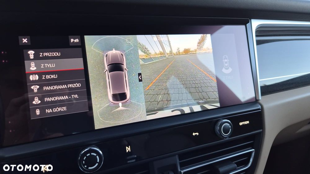 Porsche Macan - 36