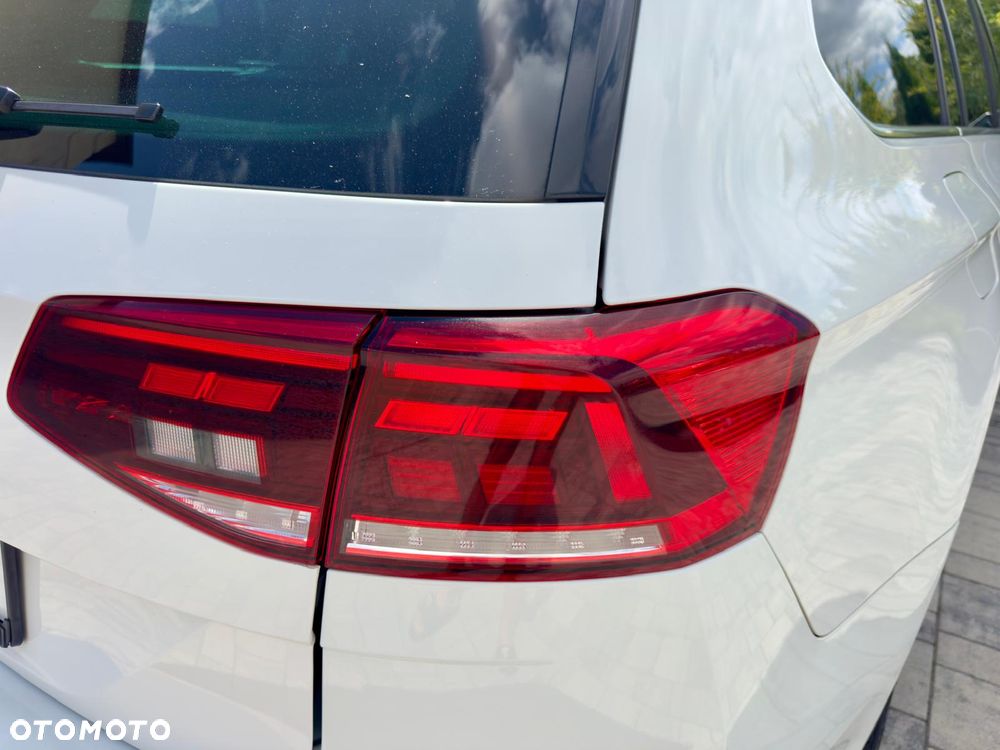Volkswagen Passat Variant 2.0 TSI Business DSG - 8