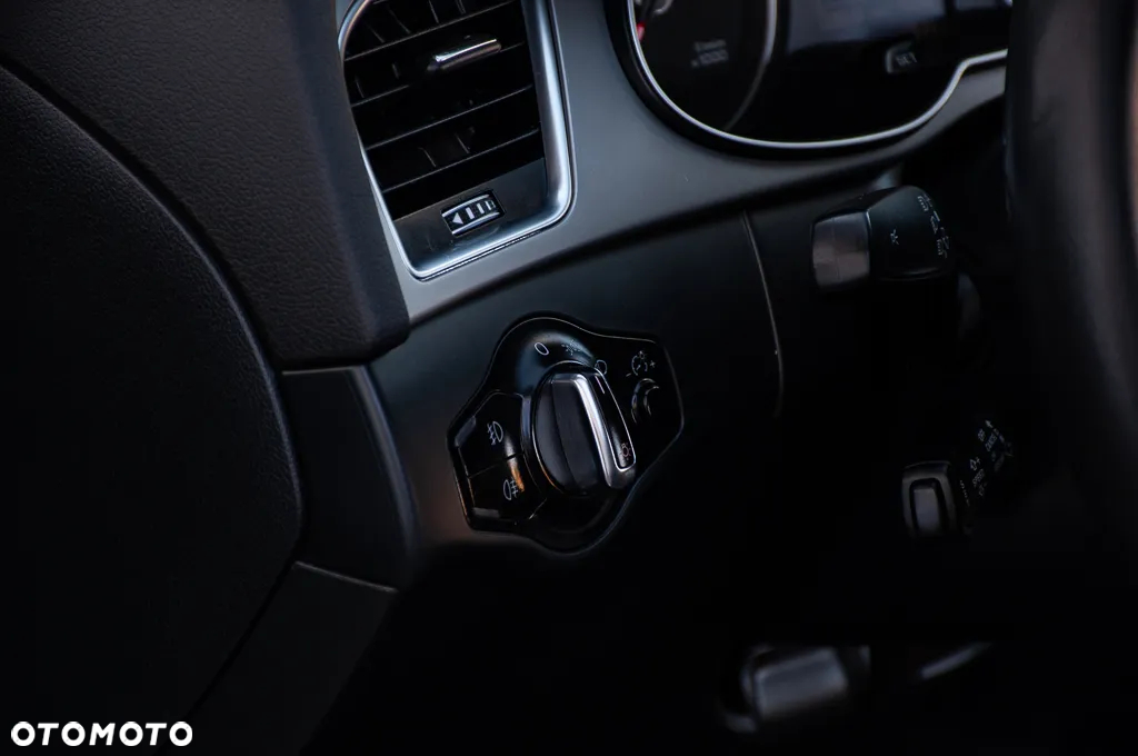 Audi A4 2.0 TDI - 17