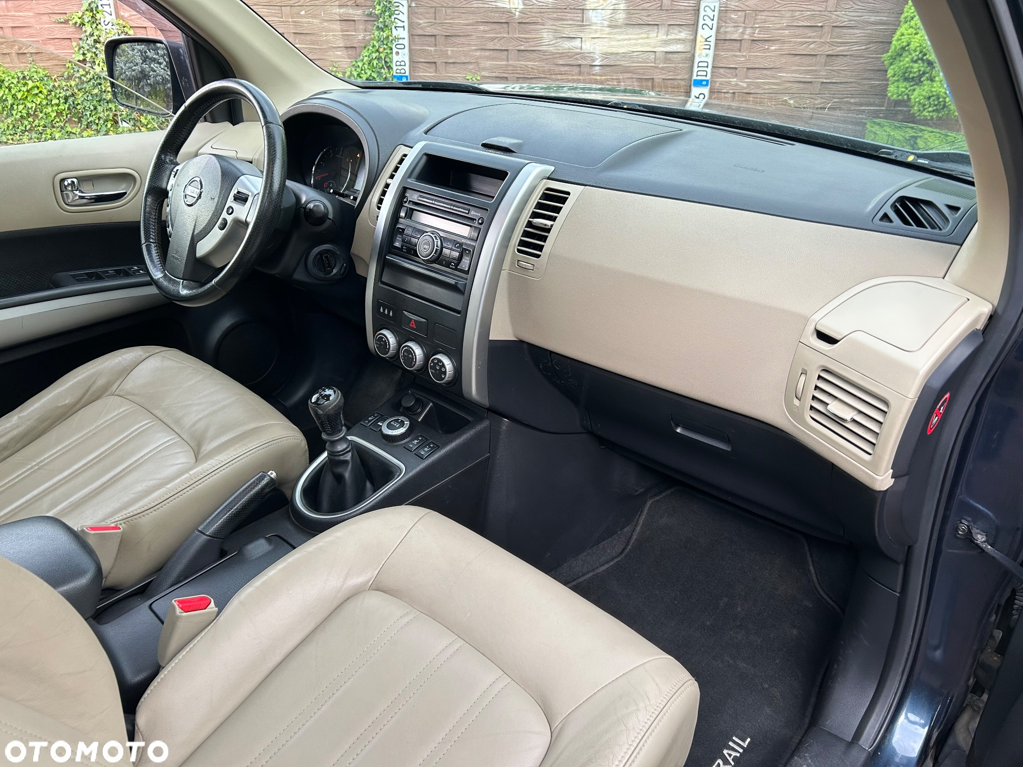 Nissan X-Trail 2.0 dCi 4x4 DPF LE - 28