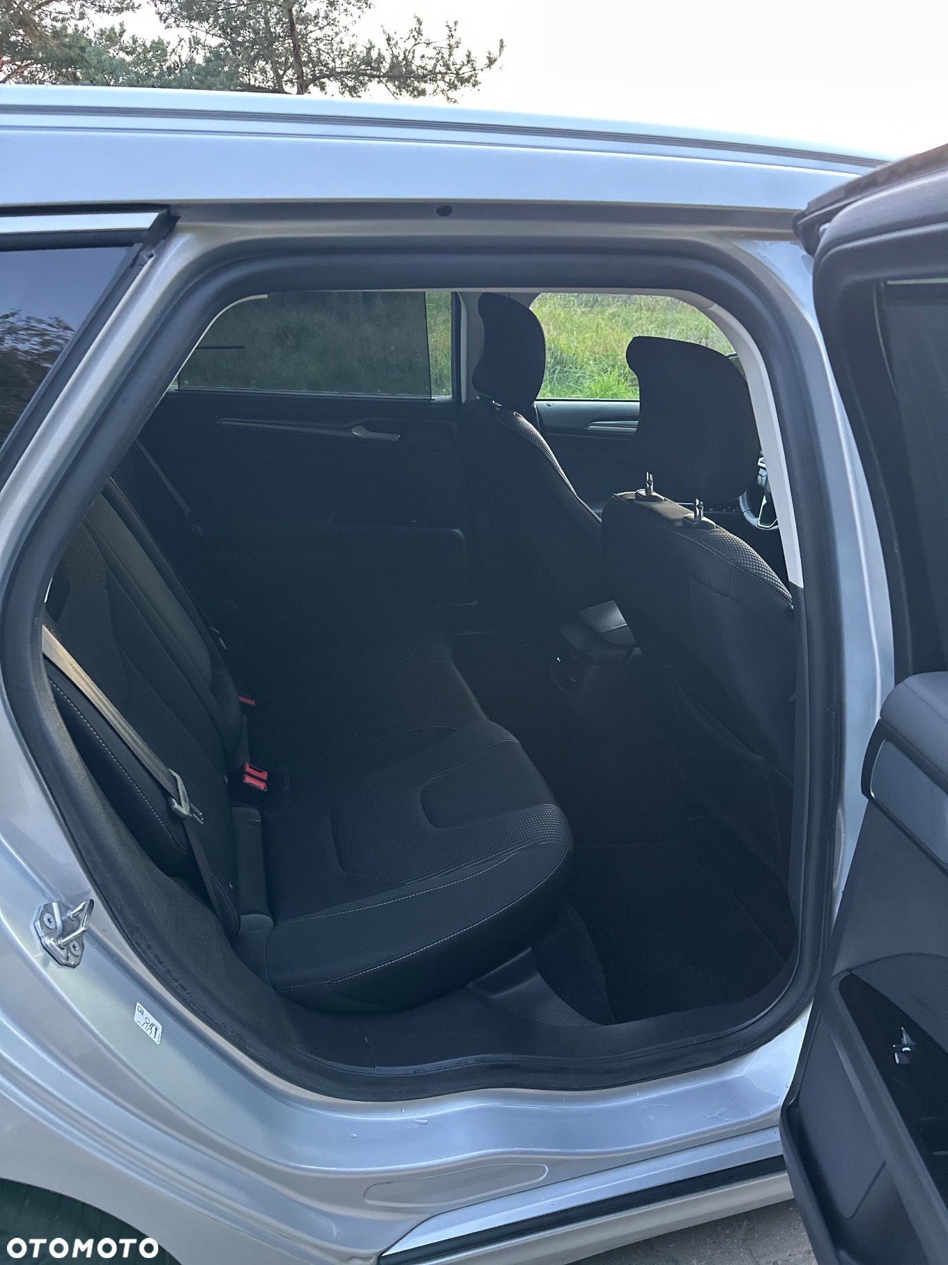 Ford Mondeo 2.0 EcoBlue Titanium - 16