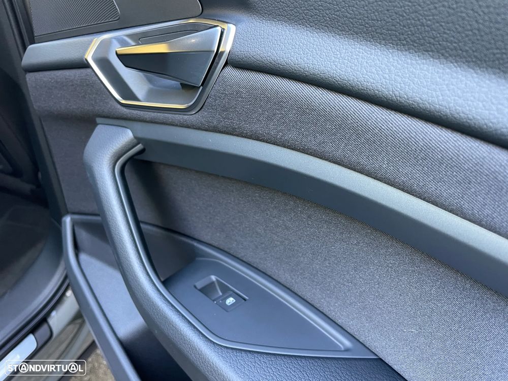 Audi Q8 e-Tron 55 quattro Advanced - 39