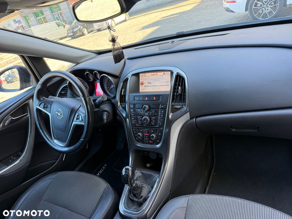 Opel Astra - 8