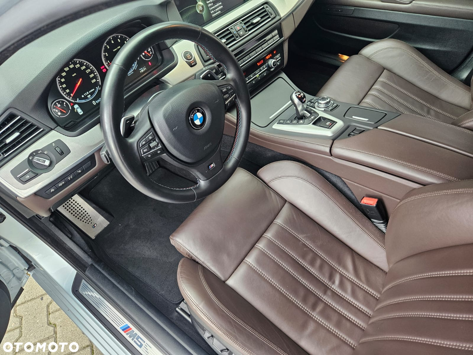 BMW M5 Standard - 8
