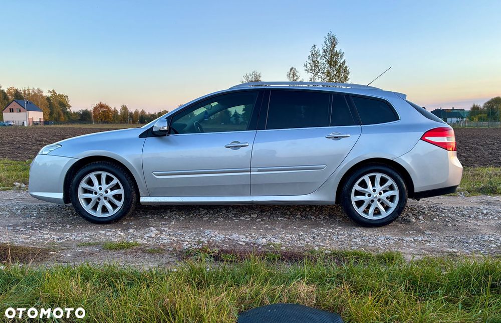 Renault Laguna - 12