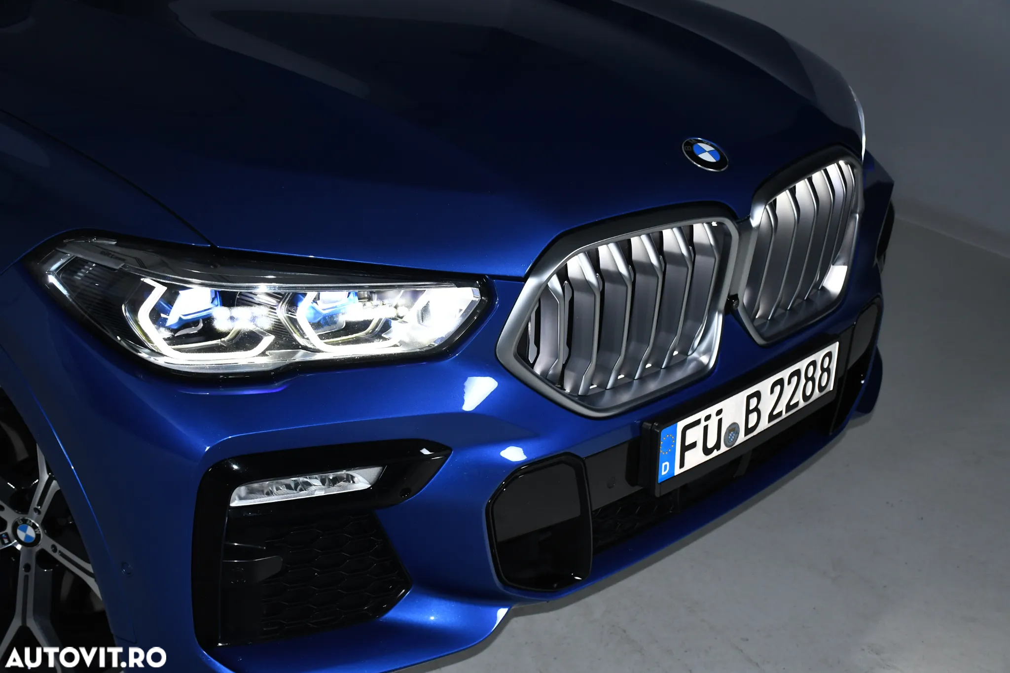 BMW X6 xDrive30d - 11
