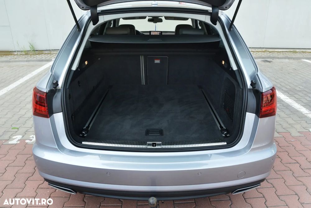 Audi A6 Avant - 16