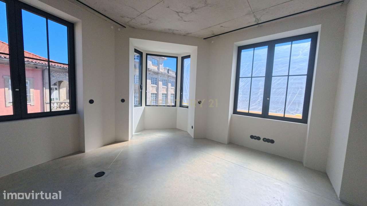 Apartamento T1 novo, no centro de Viseu - Grande imagem: 3/6