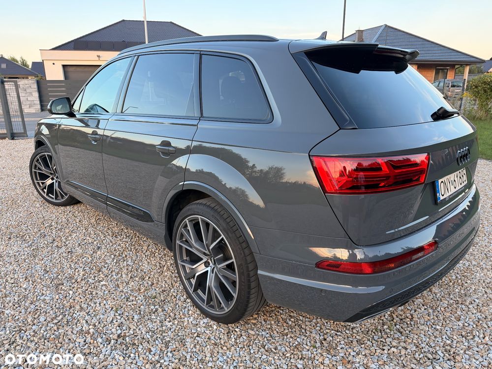 Audi Q7 - 3