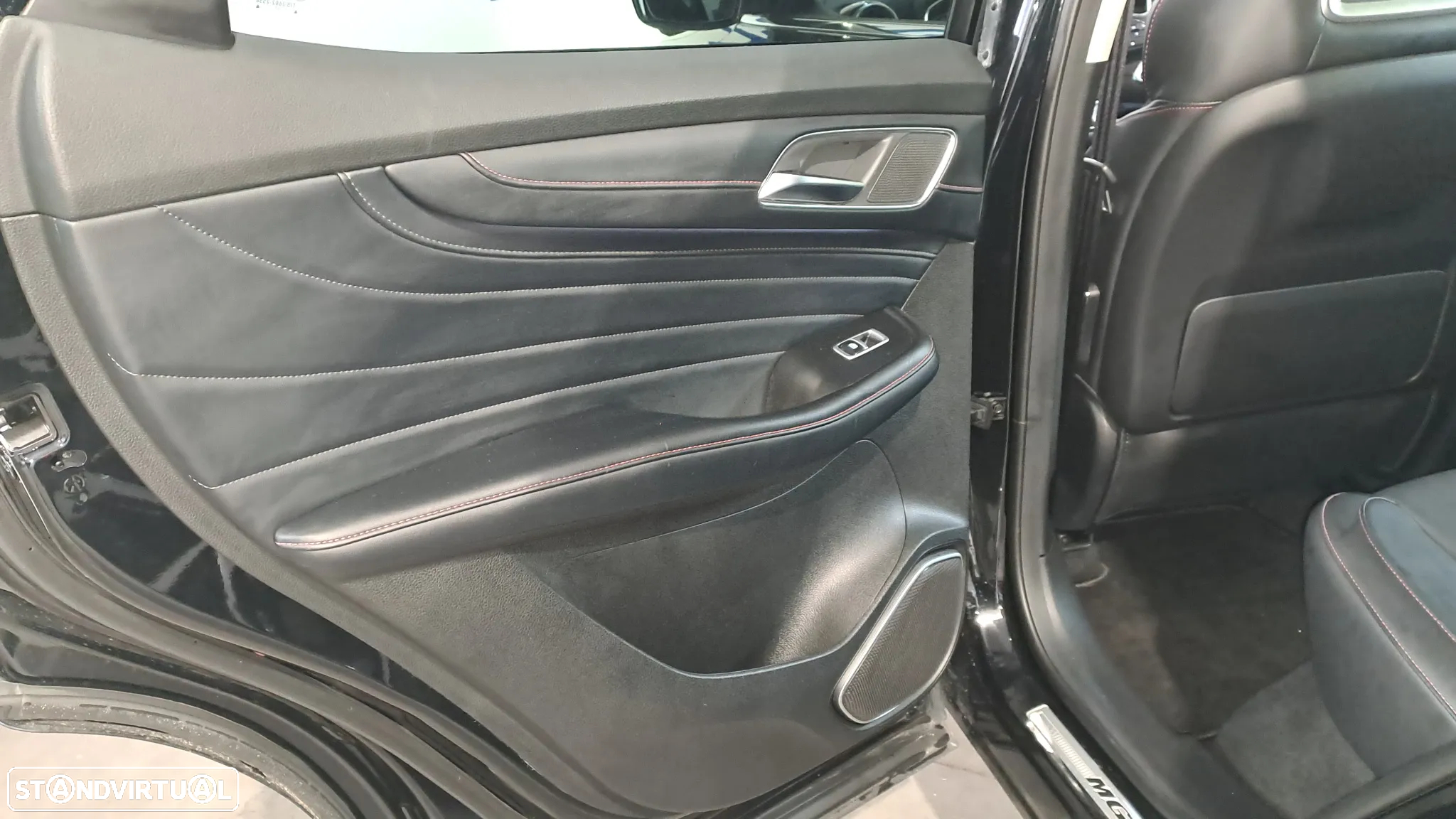 MG EHS 1.5 T-GDI Plug-in Hybrid Luxury - 15