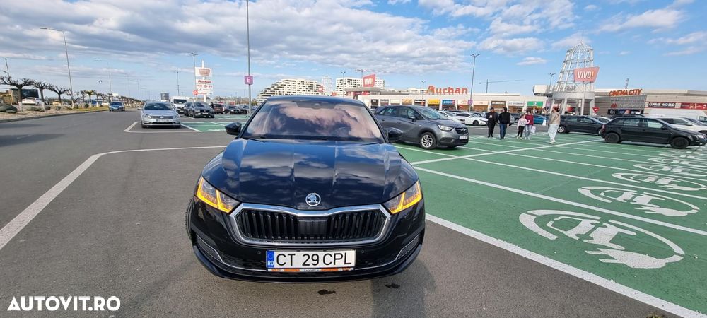 Skoda Octavia - 8