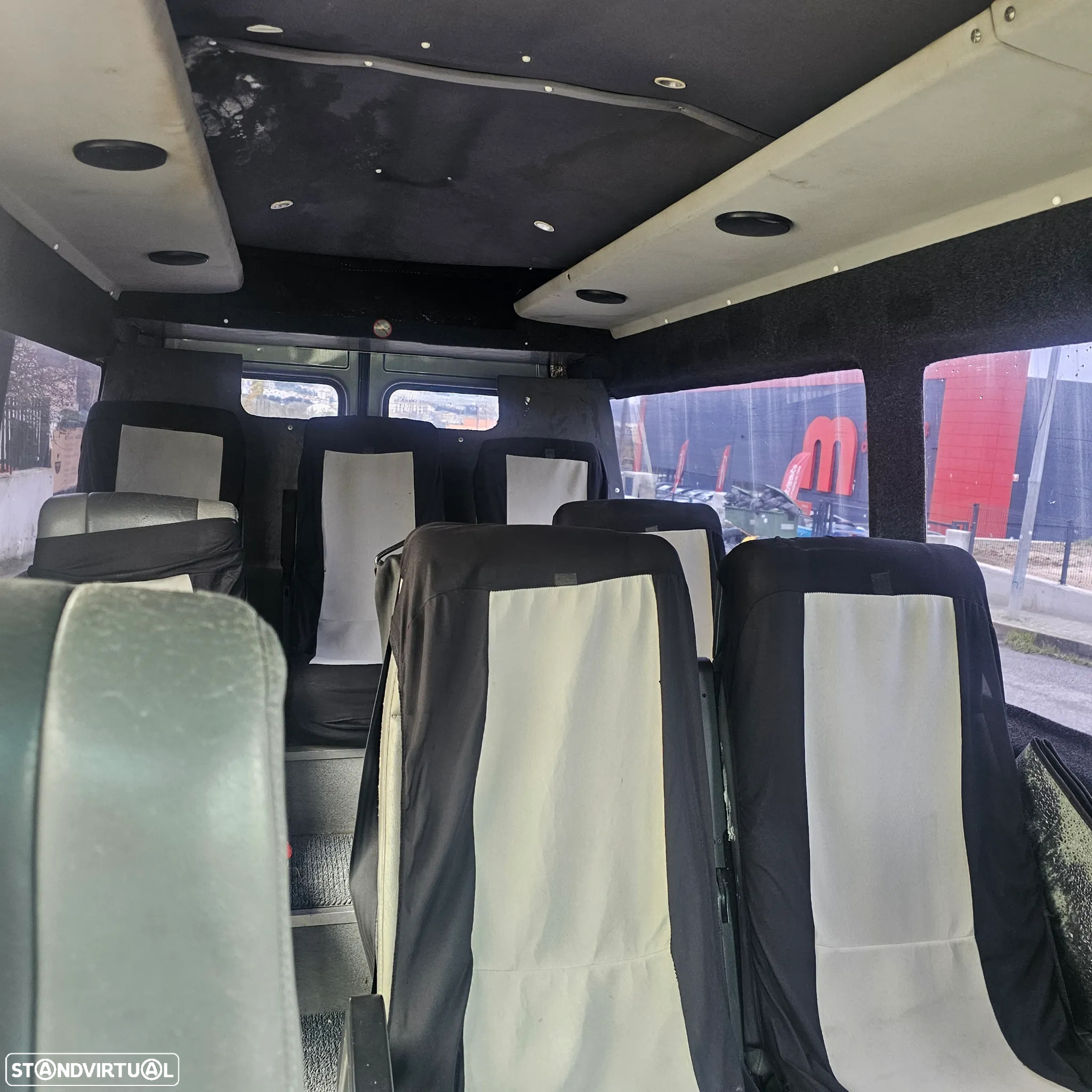Mercedes-Benz Sprinter 312 2.9 TD /35 Luxo - 13