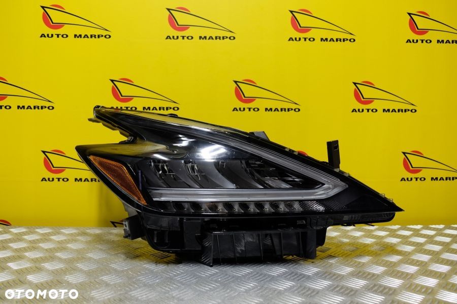 NISSAN MURANO Z52 2019- REFLEKTOR LAMPA CZARNA FULL LED PRAWA USA - 2