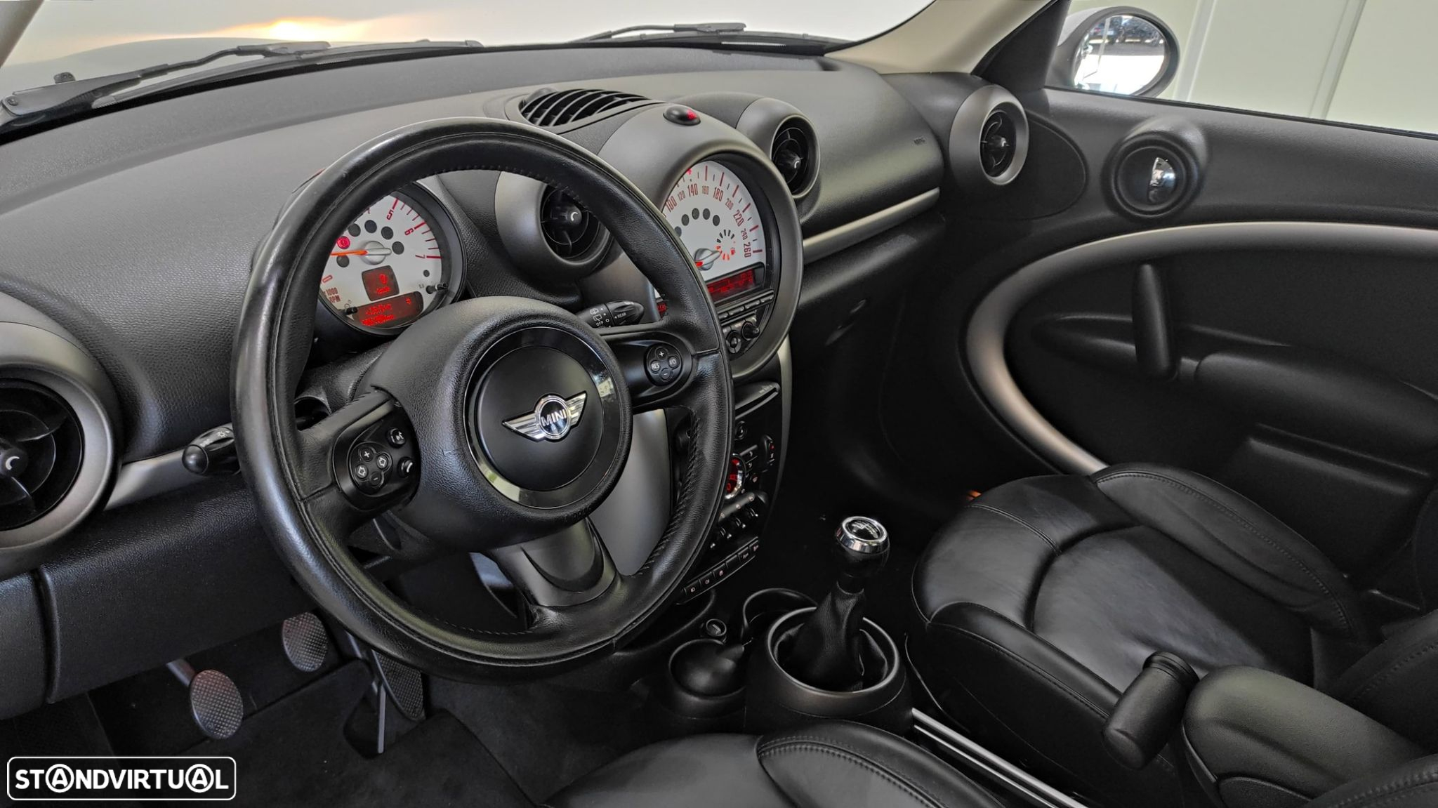 MINI Countryman Cooper D - 17