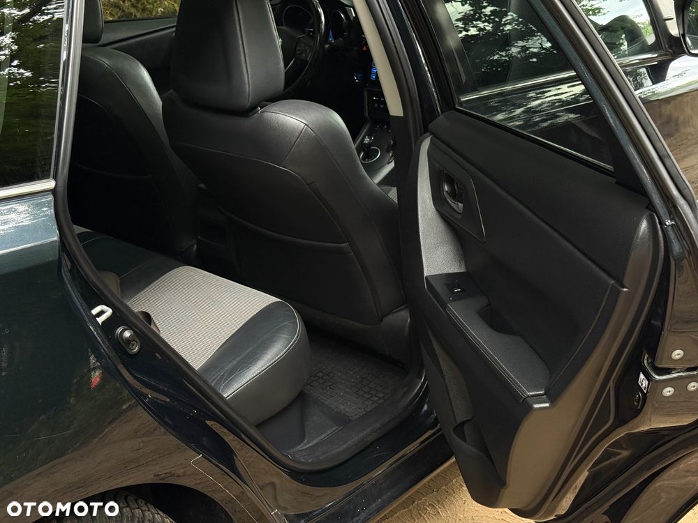 Toyota Auris Hybrid 135 Prestige - 14
