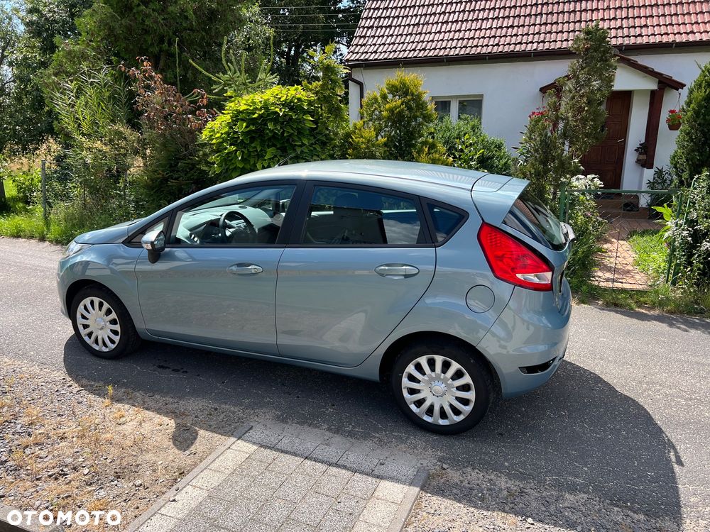 Ford Fiesta 1.25 Ambiente - 3