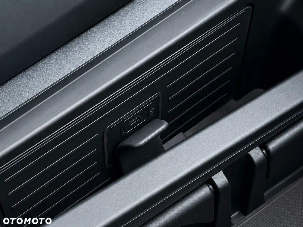 Audi e-tron - 35