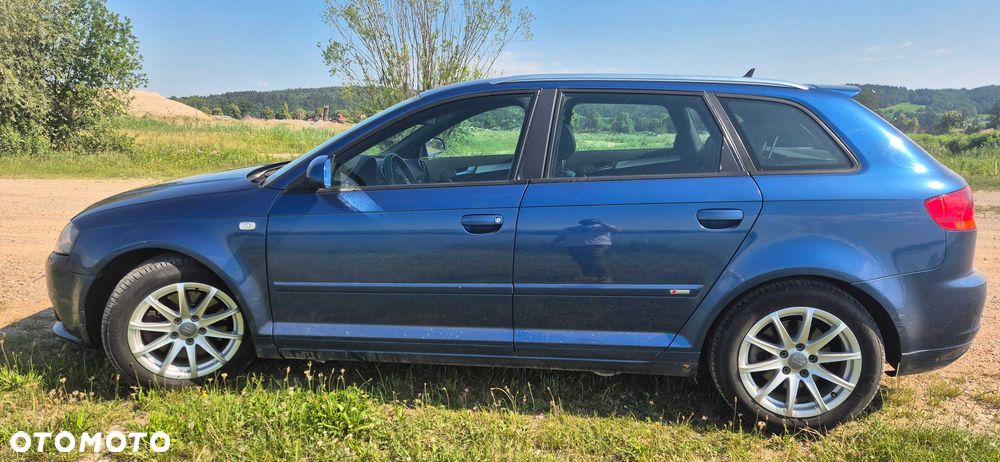 Audi A3 Sportback - 2