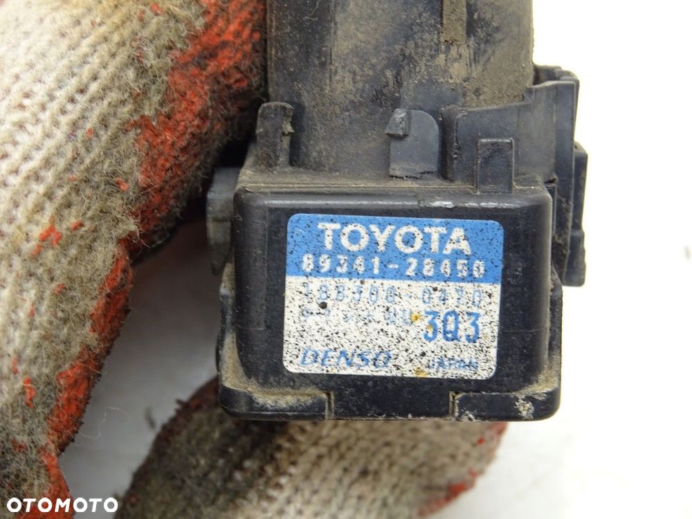 CZUJNIK PDC - 49.00 PLN - TOYOTA LAND CRUISER 200 (_J2_) 2007 - 2022 5.7 V8 (URJ200) 280 kW [381 KM] - 4
