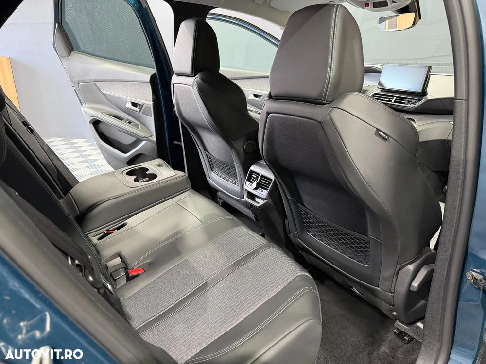 Peugeot 3008 225 e-EAT8 Allure Pack - 18