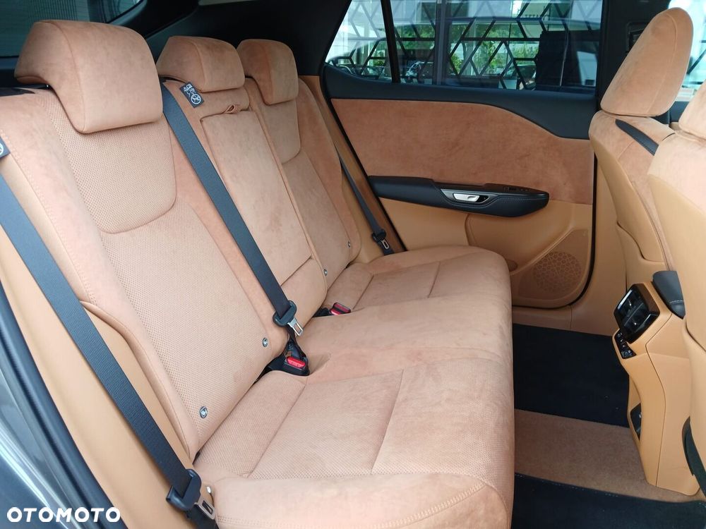 Lexus RZ 450e Omotenashi DIRECT4 - 34